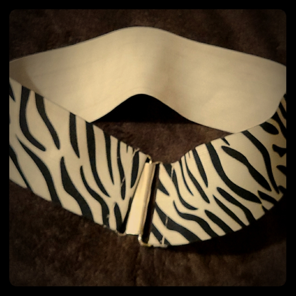 Zebra print ,belt